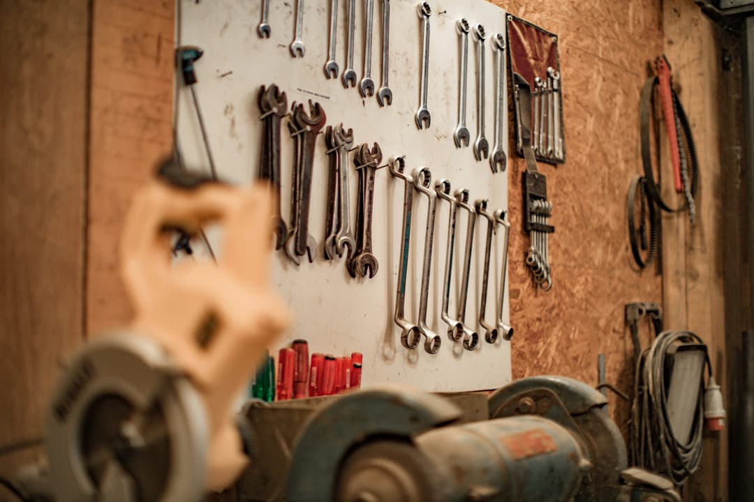 mala-golv-epoxi-garage-kallare-malarfixarna